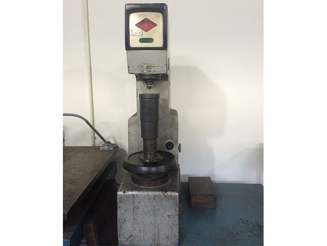 布氏硬度計(jì)